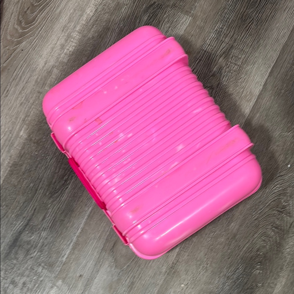 Vibrant Pink Hard Shell Suitcase
